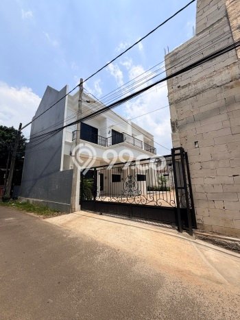 Jual Rumah Favorit Siap Huni LB 93m2 di Limo, Depok Jual Rumah Favorit Siap Huni LB 93m2 di Limo, Depok