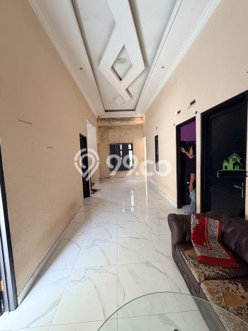 Rumah Strategis Modern Lb 173m2 di Sawangan, Depok Rumah Strategis Modern Lb 173m2 di Sawangan, Depok
