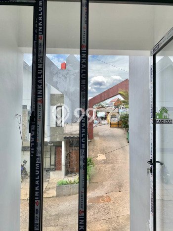 For Sale Rumah 4 Kamar Lokasi Strategis Bagus dan Strategis di Sawangan For Sale Rumah 4 Kamar Lokasi Strategis Bagus dan Strategis di Sawangan