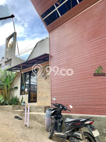 For Sale Rumah 4 Kamar Lokasi Strategis Bagus dan Strategis di Sawangan For Sale Rumah 4 Kamar Lokasi Strategis Bagus dan Strategis di Sawangan
