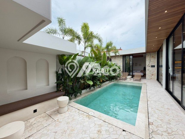 PELUANG INVESTASI! Vila Kawasan , Area 250m2m², Hasil Menjanjikan PELUANG INVESTASI! Vila Kawasan , Area 250m2m², Hasil Menjanjikan