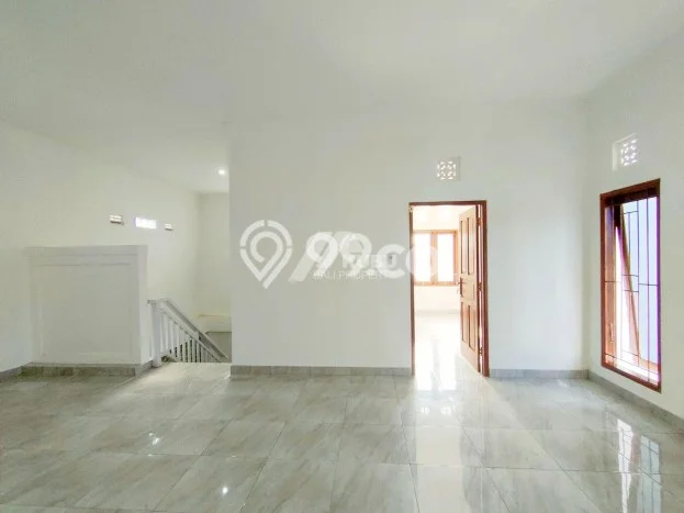 Disewakan! Rumah 5 Kamar Tidur &
5 Kamar Mandi di Renon, Denpasar Disewakan! Rumah 5 Kamar Tidur &
5 Kamar Mandi di Renon, Denpasar