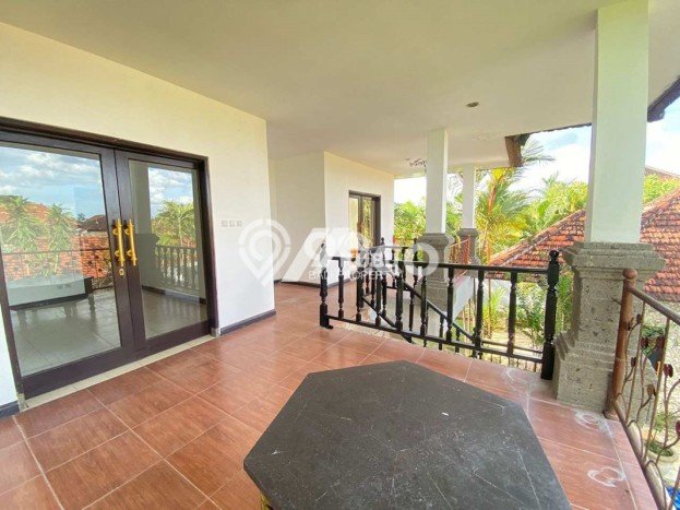 For Rent Vila di , Area 0m2m², Lokasi Strategis For Rent Vila di , Area 0m2m², Lokasi Strategis