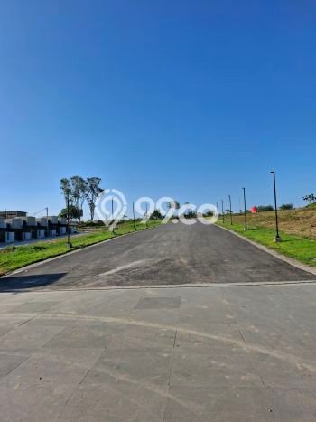 Unit Komersial Dijual di Wungu Madiun Luas Bangunan 181m2 Unit Komersial Dijual di Wungu Madiun Luas Bangunan 181m2