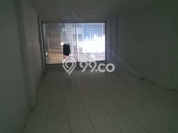Disewakan Ruko di Pusat Kota Jakarta Selatan Ramai Strategis Disewakan Ruko di Pusat Kota Jakarta Selatan Ramai Strategis