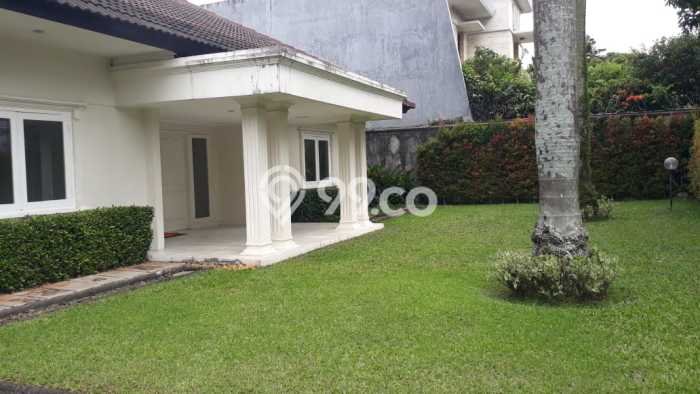 Disewakan Hunian Konsep Modern di Mampang Prapatan Jakarta Selatan dengan 6 KT Disewakan Hunian Konsep Modern di Mampang Prapatan Jakarta Selatan dengan 6 KT