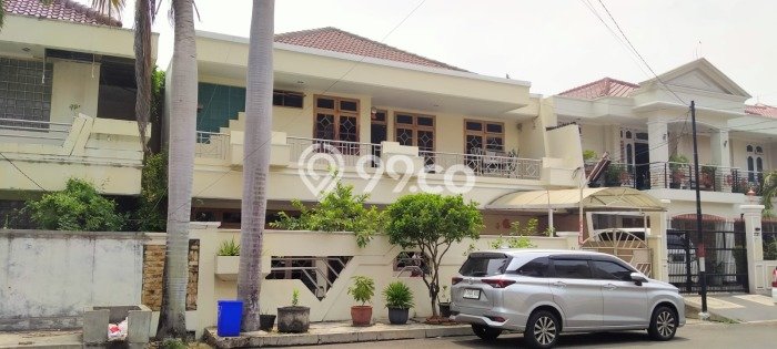 Ready to Use! Premium House LT 300m2 Desain Modern di Pluit Ready to Use! Premium House LT 300m2 Desain Modern di Pluit