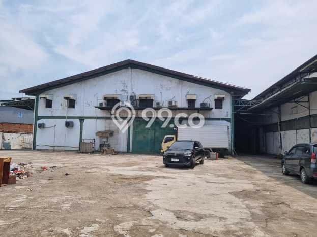 LOKASI STRATEGIS! Gudang Kawasan Kosambi, Luas 1362m², Akses Strategis LOKASI STRATEGIS! Gudang Kawasan Kosambi, Luas 1362m², Akses Strategis