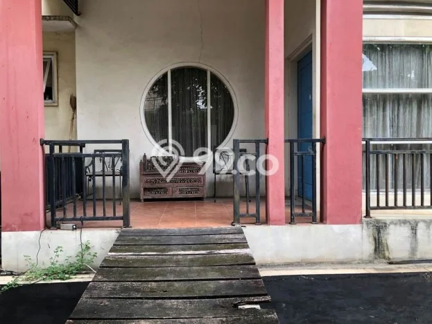 Rumah Modern Cantik 4 KT Bisa Langsung Pindah di Karawaci Rumah Modern Cantik 4 KT Bisa Langsung Pindah di Karawaci