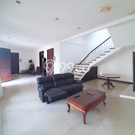 Ready to Use! Premium House LT 311m2 Desain Modern di Pantai Indah Kapuk Ready to Use! Premium House LT 311m2 Desain Modern di Pantai Indah Kapuk
