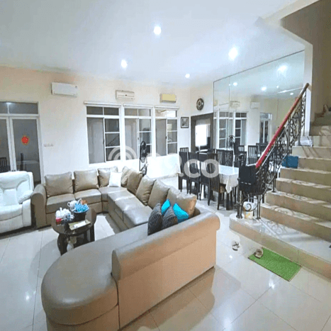 Rumah Elit Modern Siap Huni di Pantai Indah Kapuk Jakarta Utara Rumah Elit Modern Siap Huni di Pantai Indah Kapuk Jakarta Utara