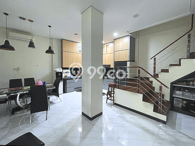 Hunian Elit LB 368m2 Siap Huni Desain Elegan di Jelambar, Jakarta Barat Hunian Elit LB 368m2 Siap Huni Desain Elegan di Jelambar, Jakarta Barat