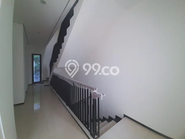 Rumah Elit Modern Siap Huni di Pluit Jakarta Utara Rumah Elit Modern Siap Huni di Pluit Jakarta Utara