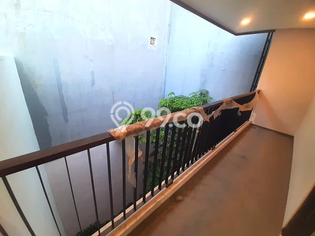 Rumah Elit Modern Siap Huni di Pluit Jakarta Utara Rumah Elit Modern Siap Huni di Pluit Jakarta Utara