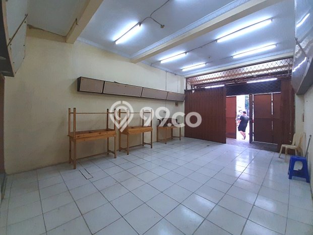 Ruko Bagus Dijual LB 132m2 Lokasi Strategis Jakarta Barat Area Cocok untuk Bisnis Ruko Bagus Dijual LB 132m2 Lokasi Strategis Jakarta Barat Area Cocok untuk Bisnis