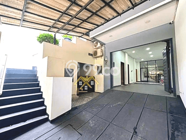 Hunian Elit LB 368m2 Siap Huni Desain Elegan di Jelambar, Jakarta Barat Hunian Elit LB 368m2 Siap Huni Desain Elegan di Jelambar, Jakarta Barat