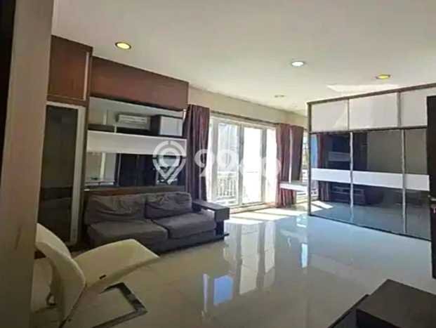 Rumah Mewah LB 200m2 Siap Huni Desain Elegan di Taman Grisenda, Jakarta Utara Rumah Mewah LB 200m2 Siap Huni Desain Elegan di Taman Grisenda, Jakarta Utara