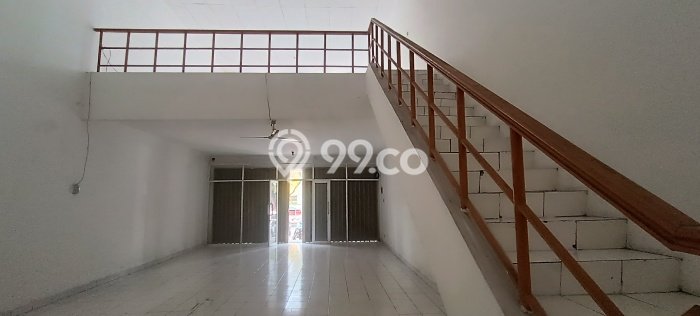 LOKASI TERBAIK! Ruko di Cikarang, Luas 110m², Jalan Strategis LOKASI TERBAIK! Ruko di Cikarang, Luas 110m², Jalan Strategis