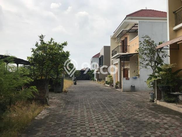 Lahan Dijual Lokasi Colomadu, Solo dengan Luas Tanah 100m2 dan Status SHM Lahan Dijual Lokasi Colomadu, Solo dengan Luas Tanah 100m2 dan Status SHM