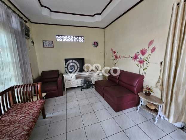 Jual Rumah Mewah Megah Dengan View Cantik di Rawamangun, Jakarta Timur Jual Rumah Mewah Megah Dengan View Cantik di Rawamangun, Jakarta Timur