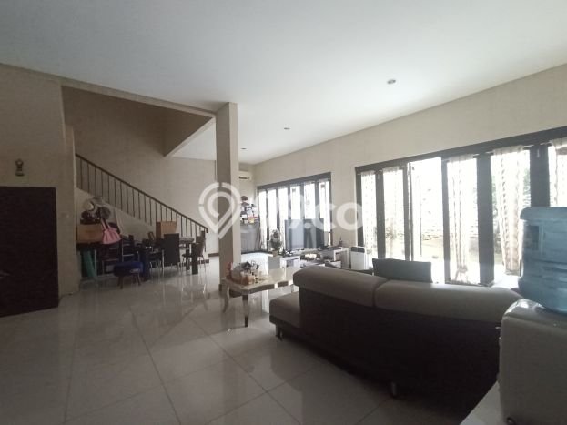 Ready to Use! Luxury House LT 300m2 Desain Modern di harapan indah Ready to Use! Luxury House LT 300m2 Desain Modern di harapan indah
