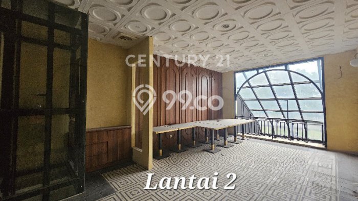 Unit Ruko Disewa Lokasi Kelapa Gading, Jakarta Utara Spesifikasi Luas Bangunan 324m2 Unit Ruko Disewa Lokasi Kelapa Gading, Jakarta Utara Spesifikasi Luas Bangunan 324m2