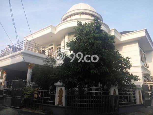 Rumah area , Jakarta Timur, LT 4m2m² LB 3m2m² - INVESTASI TERBAIK! Rumah area , Jakarta Timur, LT 4m2m² LB 3m2m² - INVESTASI TERBAIK!