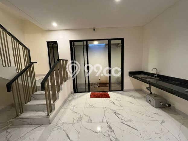 Rumah di Cakung, 3 KT, Akses Mudah Fasilitas Umum, Luas 98m2m² Bangunan 100m2m² Rumah di Cakung, 3 KT, Akses Mudah Fasilitas Umum, Luas 98m2m² Bangunan 100m2m²