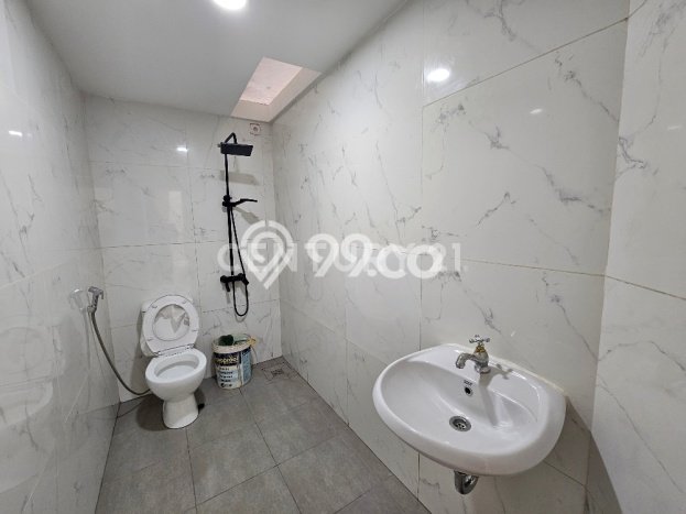 Hunian Cantik Modern Lb 150m2 di Cakung, Jakarta Timur Hunian Cantik Modern Lb 150m2 di Cakung, Jakarta Timur
