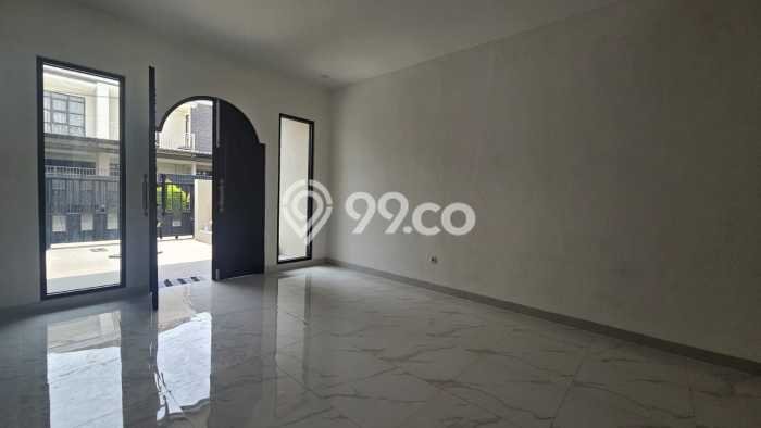 Rumah Modern Cantik 4 KT Bisa Langsung Pindah di Cakung Rumah Modern Cantik 4 KT Bisa Langsung Pindah di Cakung