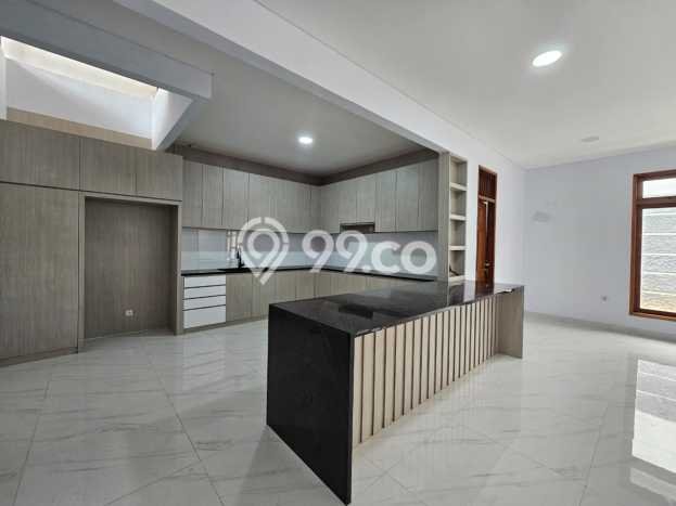 Dijual Rumah Mewah Exclusive di Cakung, Jakarta Timur Dijual Rumah Mewah Exclusive di Cakung, Jakarta Timur