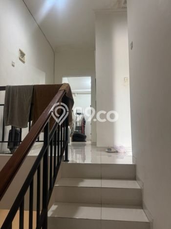 Hunian Cantik Modern Lb 168m2 di Cakung, Jakarta Timur Hunian Cantik Modern Lb 168m2 di Cakung, Jakarta Timur
