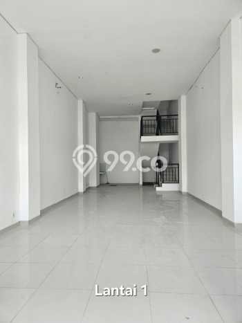 Ruko Bagus Dijual LB 86m2 Lokasi Strategis Jakarta Timur Area Cocok untuk Berbisnis Ruko Bagus Dijual LB 86m2 Lokasi Strategis Jakarta Timur Area Cocok untuk Berbisnis