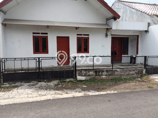Rumah Bisa KPR LT 159m² di Kawasan Residential Burangrang, Bandung Rumah Bisa KPR LT 159m² di Kawasan Residential Burangrang, Bandung