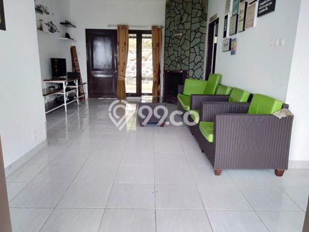 LOKASI TERBAIK! Vila di Lembang, Dimensi 406m², Lokasi Strategis dengan akses mudah LOKASI TERBAIK! Vila di Lembang, Dimensi 406m², Lokasi Strategis dengan akses mudah