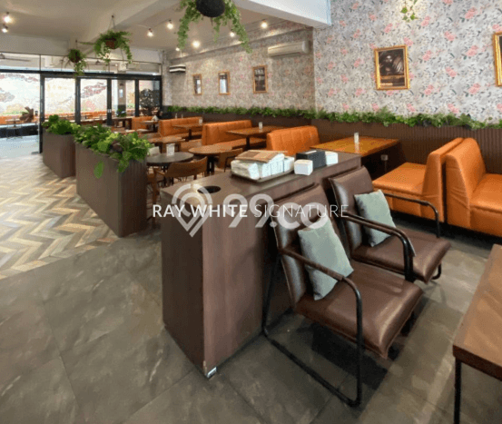 Ruko Dijual Lokasi Stratagis di Tebet Jakarta Selatan Cocok untuk Bisnis Ruko Dijual Lokasi Stratagis di Tebet Jakarta Selatan Cocok untuk Bisnis