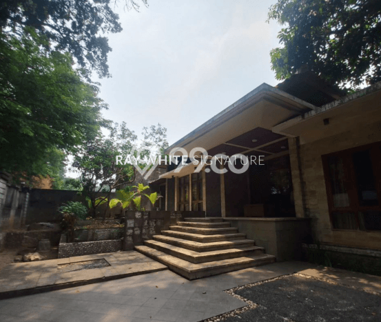 For Sale! Luxury House LT 1460m2 Desain Modern di Panglima Polim For Sale! Luxury House LT 1460m2 Desain Modern di Panglima Polim