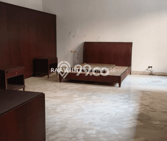 Siap Huni Rumah Mewah 4 Kamar di Kebayoran Baru Dekat ke Mana Saja Siap Huni Rumah Mewah 4 Kamar di Kebayoran Baru Dekat ke Mana Saja