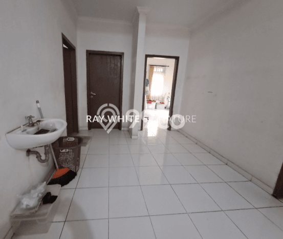 For Sale! Premium House LT 338m2 Desain Modern di Pondok Bambu For Sale! Premium House LT 338m2 Desain Modern di Pondok Bambu