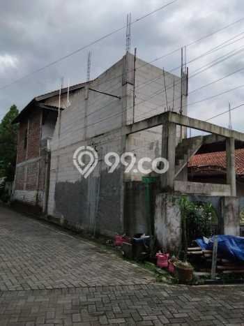 Rumah Luas Asri 4 KT Siap Huni di Sampangan Semarang Rumah Luas Asri 4 KT Siap Huni di Sampangan Semarang