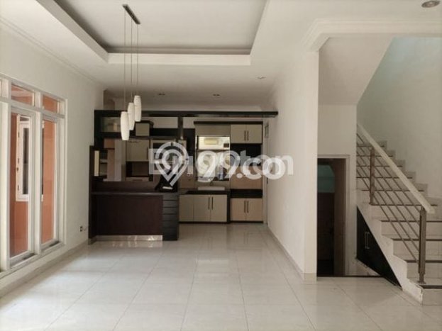 Dijual Rumah Premium dengan Fasilitas Sekitar Lengkap di Tembalang, Semarang Dijual Rumah Premium dengan Fasilitas Sekitar Lengkap di Tembalang, Semarang