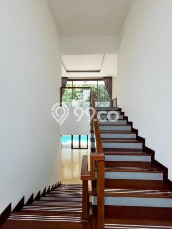 Hunian Mewah LB 500m2 Siap Pakai Desain Elegan di Pejaten, Jakarta Selatan Hunian Mewah LB 500m2 Siap Pakai Desain Elegan di Pejaten, Jakarta Selatan