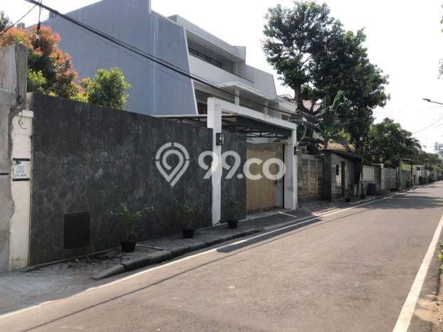 Rumah Bagus Siap Huni Di Menteng Luas 300m2 Lokasi Strategis Rumah Bagus Siap Huni Di Menteng Luas 300m2 Lokasi Strategis