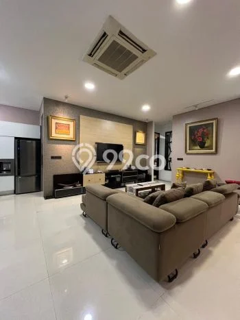 Rumah Mewah LB 450m2 Siap Huni Desain Elegan di Pondok Indah, Jakarta Selatan Rumah Mewah LB 450m2 Siap Huni Desain Elegan di Pondok Indah, Jakarta Selatan