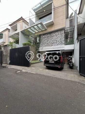 Rumah Mewah LB 450m2 Siap Huni Desain Elegan di Pondok Indah, Jakarta Selatan Rumah Mewah LB 450m2 Siap Huni Desain Elegan di Pondok Indah, Jakarta Selatan