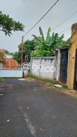 Tanah Dijual Lokasi Strategis di Jakarta Selatan dengan Luas 540m2 Tanah Dijual Lokasi Strategis di Jakarta Selatan dengan Luas 540m2