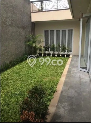 Jual Cepat Hunian Mewah Klasik di Jakarta Selatan Jual Cepat Hunian Mewah Klasik di Jakarta Selatan