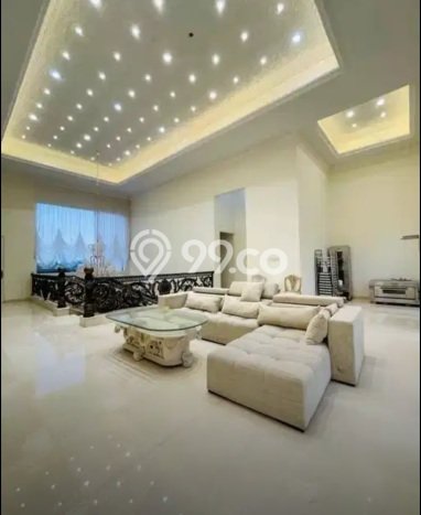 Jual Cepat Hunian Mewah Klasik di Jakarta Selatan Jual Cepat Hunian Mewah Klasik di Jakarta Selatan
