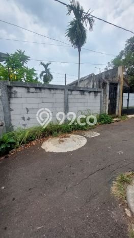 Tanah Dijual Lokasi Strategis di Jakarta Selatan dengan Luas 540m2 Tanah Dijual Lokasi Strategis di Jakarta Selatan dengan Luas 540m2