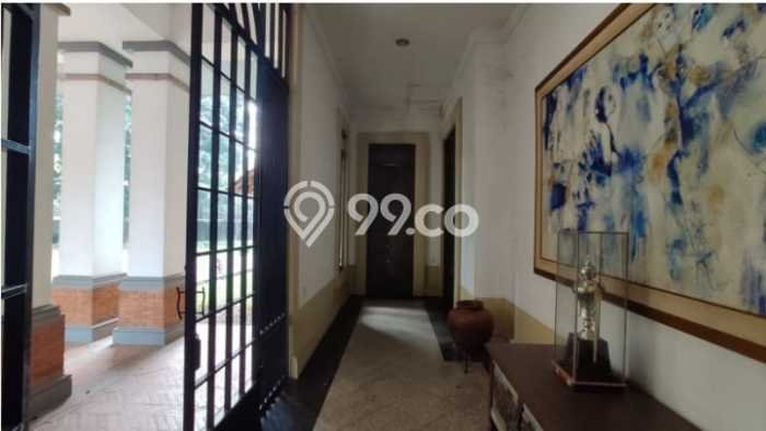 Hot Offer Hunian Premium Ideal dan Luas di Ciputat Timur, Tangerang Selatan Hot Offer Hunian Premium Ideal dan Luas di Ciputat Timur, Tangerang Selatan